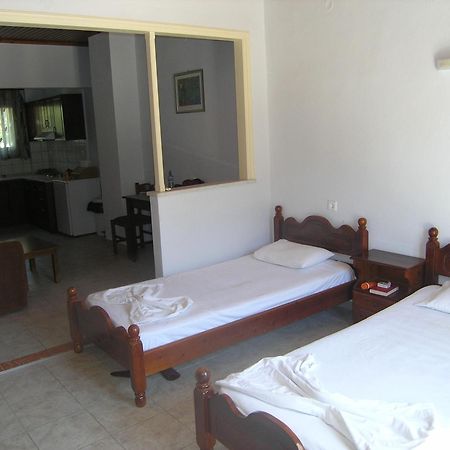 Hotel Kardanis House Parga Esterno foto