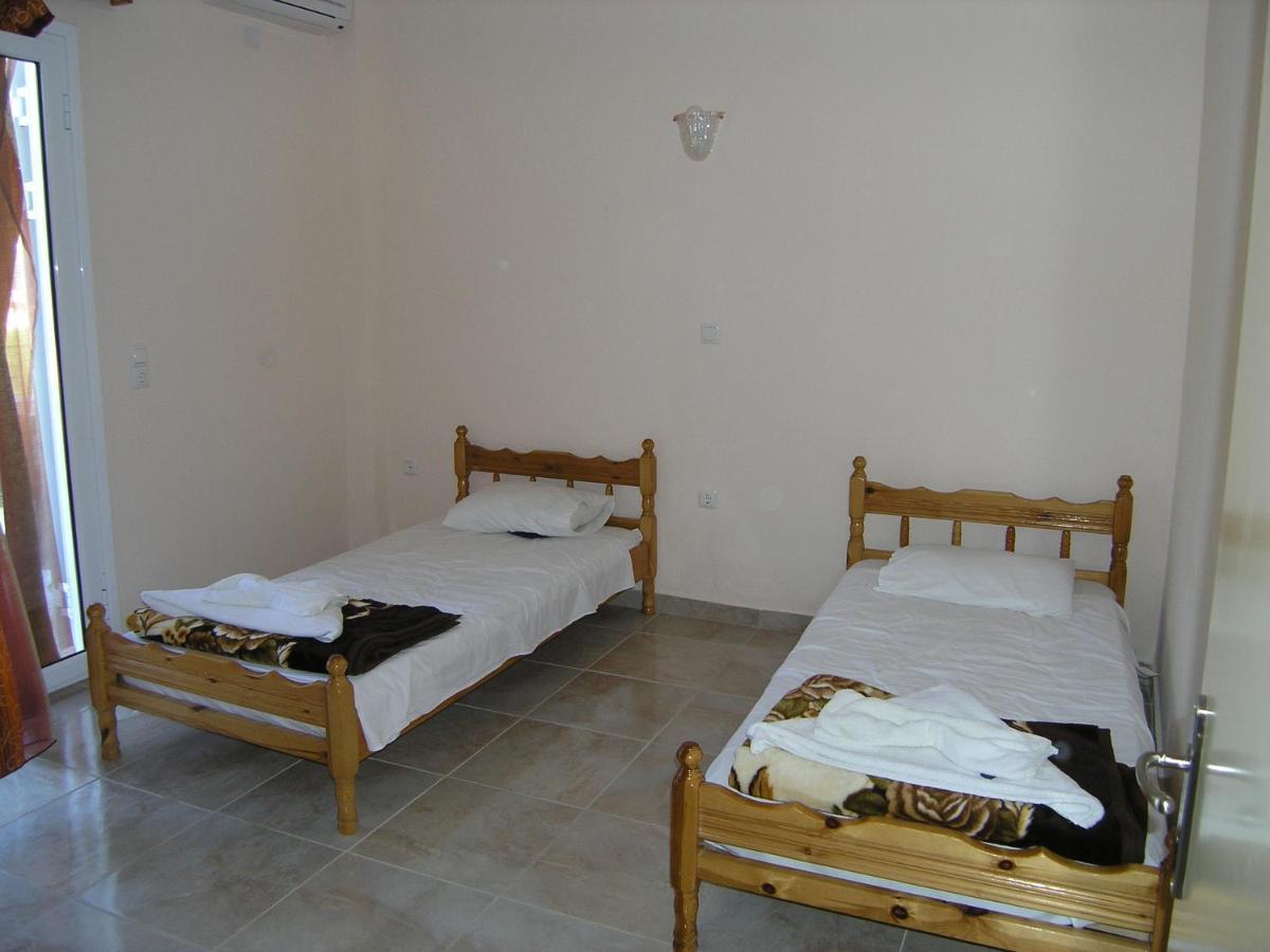 Hotel Kardanis House Parga Esterno foto